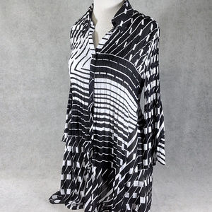 Sunny Leigh 3/4 sleeve Blouse Tunic Bk & Wt - New